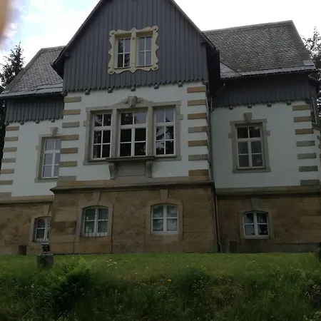 Villa Villa-unger *