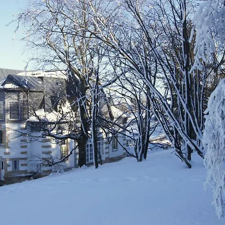 Villa Villa-unger